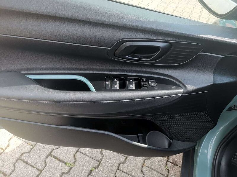 Hyundai BAYON 1.0-T Intro Edition + Pluspaket*LED*LM17