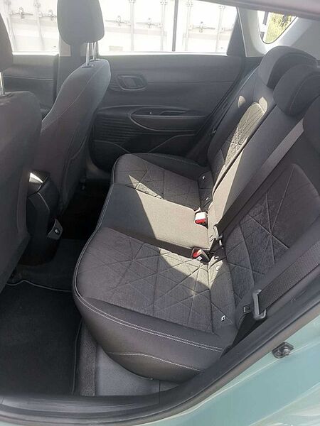 Hyundai BAYON 1.0-T Intro Edition + Pluspaket*LED*LM17