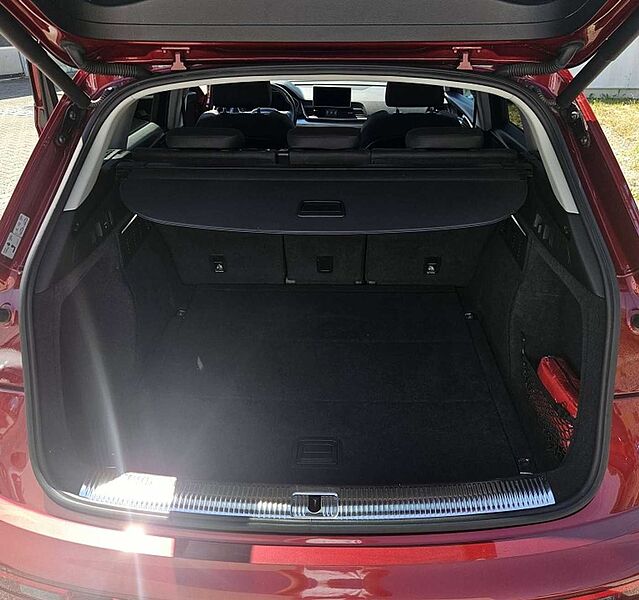 Audi Q5 2.0 TFSI S-tronic quattro sport*Technology Selecti